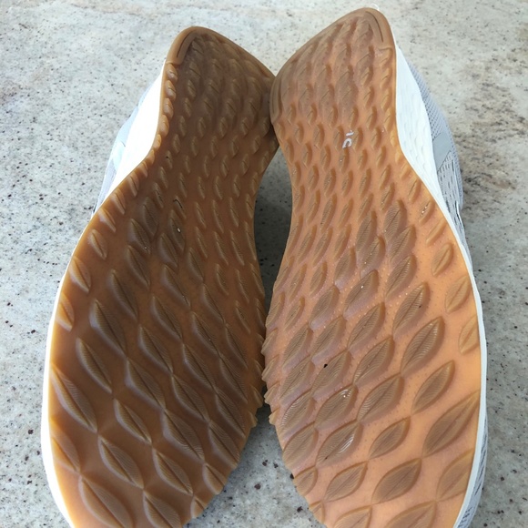 Like New! New Balance Fresh Foam Arishi Mesh Lightweight Athletic Shoe W Sz 11 - Picture 7 of 10